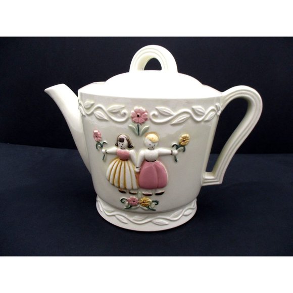 Vintage Porcelier Vitreous China TEAPOT Coffee USA Dutch Girls - Picture 1 of 4